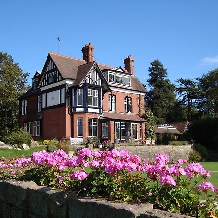 Woodlands Bed & Breakfast Barnt Green Esterno foto