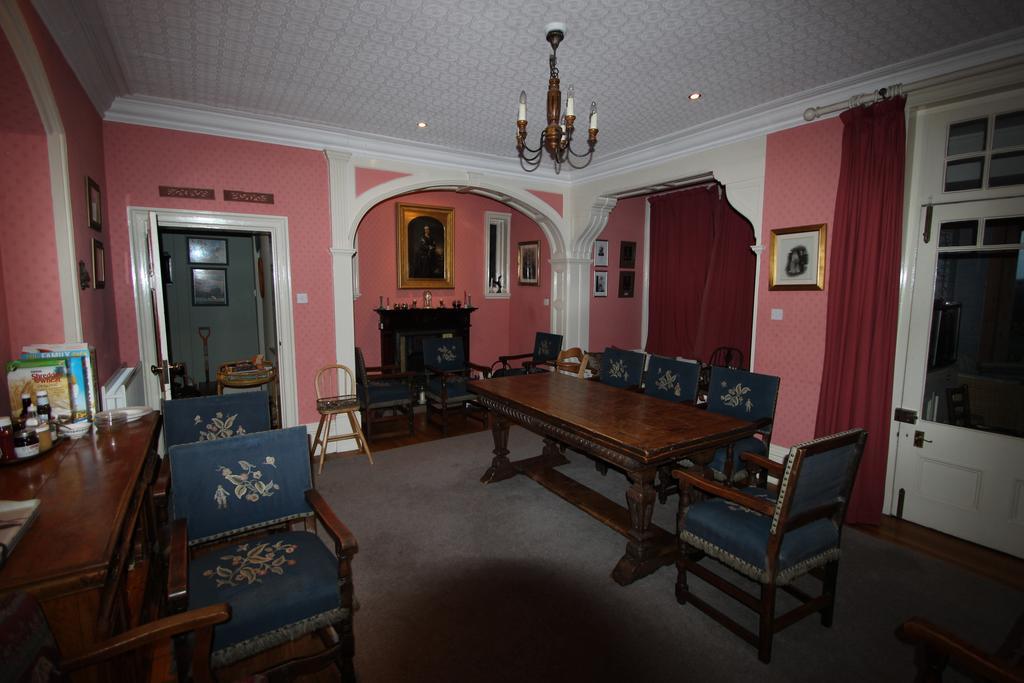 Woodlands Bed & Breakfast Barnt Green Esterno foto